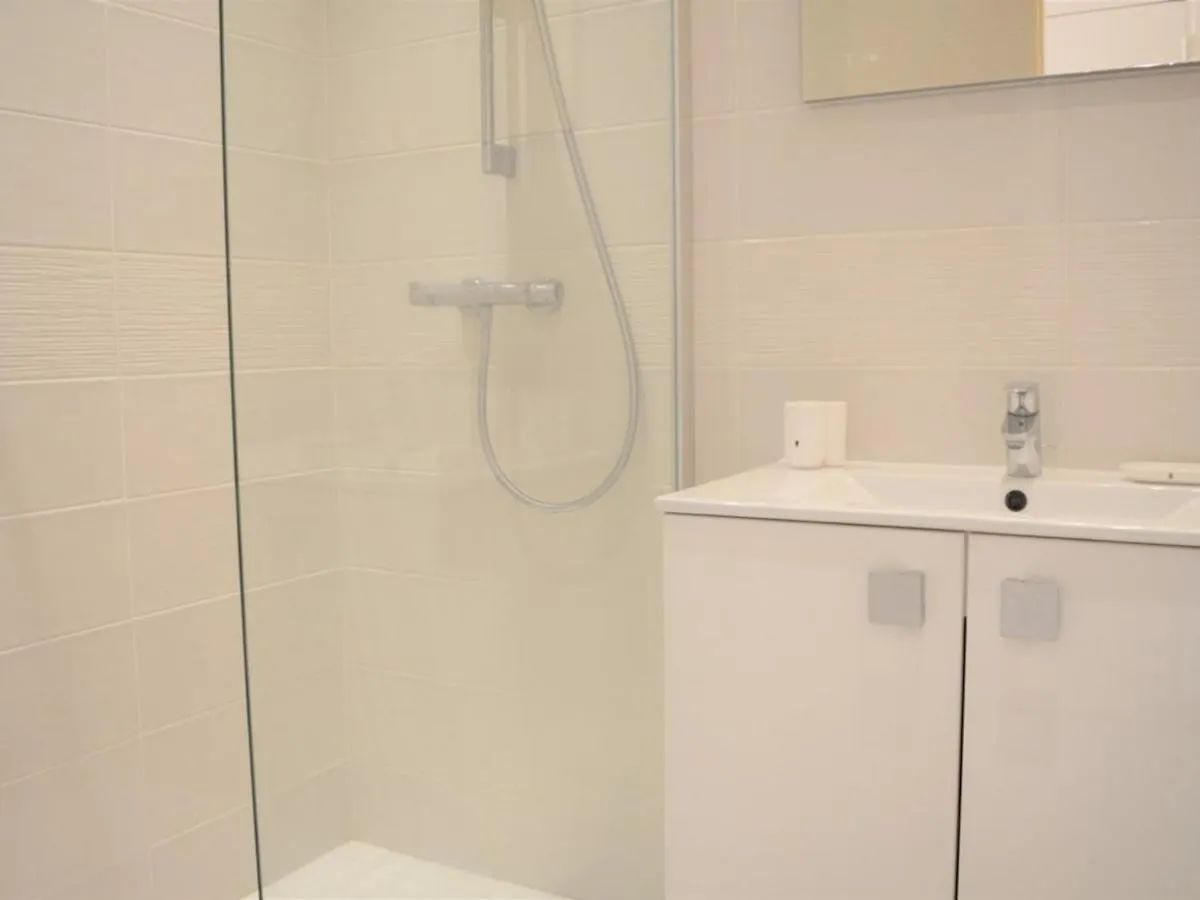 Appartement Renove En Front De Mer, 3 Pieces, Terrasse, Parking, Tout Equipe, Ideal Familles, 6 Pers. - Fr-1-251-281 Le Lavandou Lejlighed